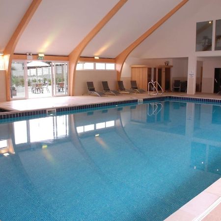 Skylark Sleeps 8 Private Hot Tub & Dogs Welcome Nr Padstow, Resort Pool Bar & Watersports Сент-Колумб-Мейджор Экстерьер фото